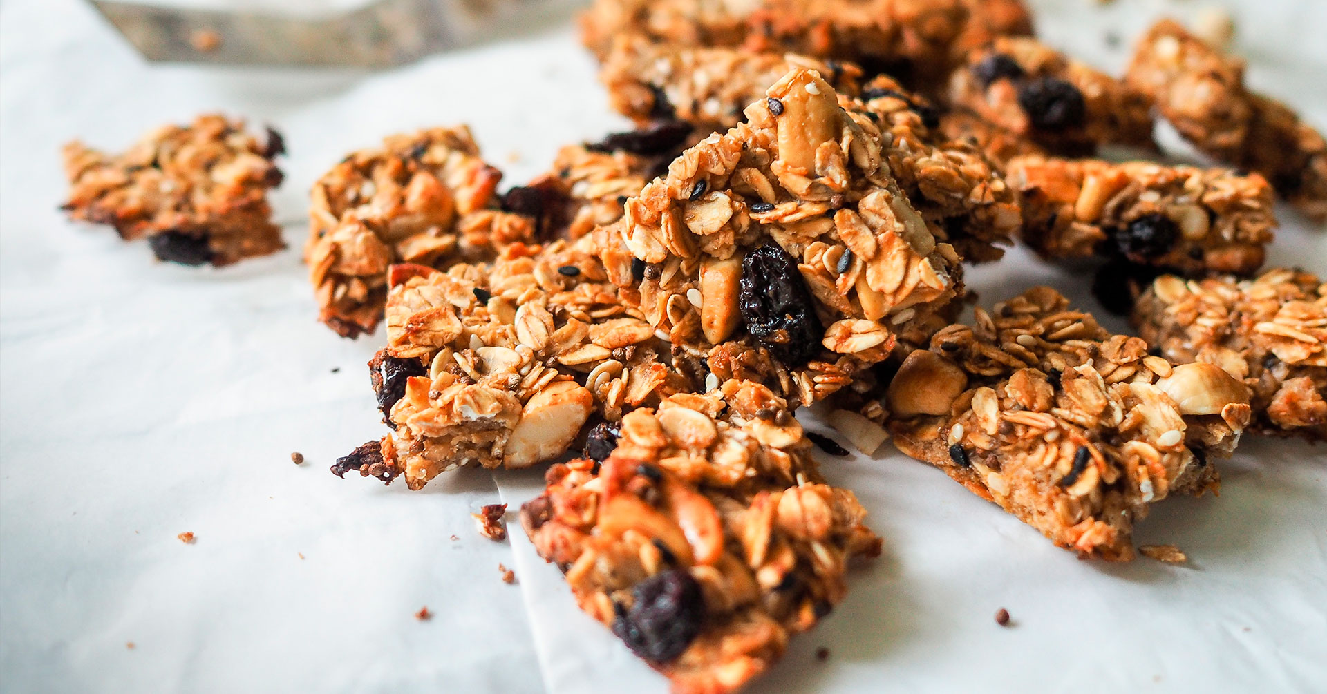 Barritas de avena, manzana y pasas en microondas