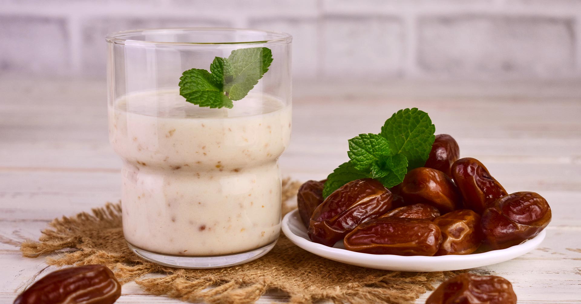 Bebida de avena y dátiles