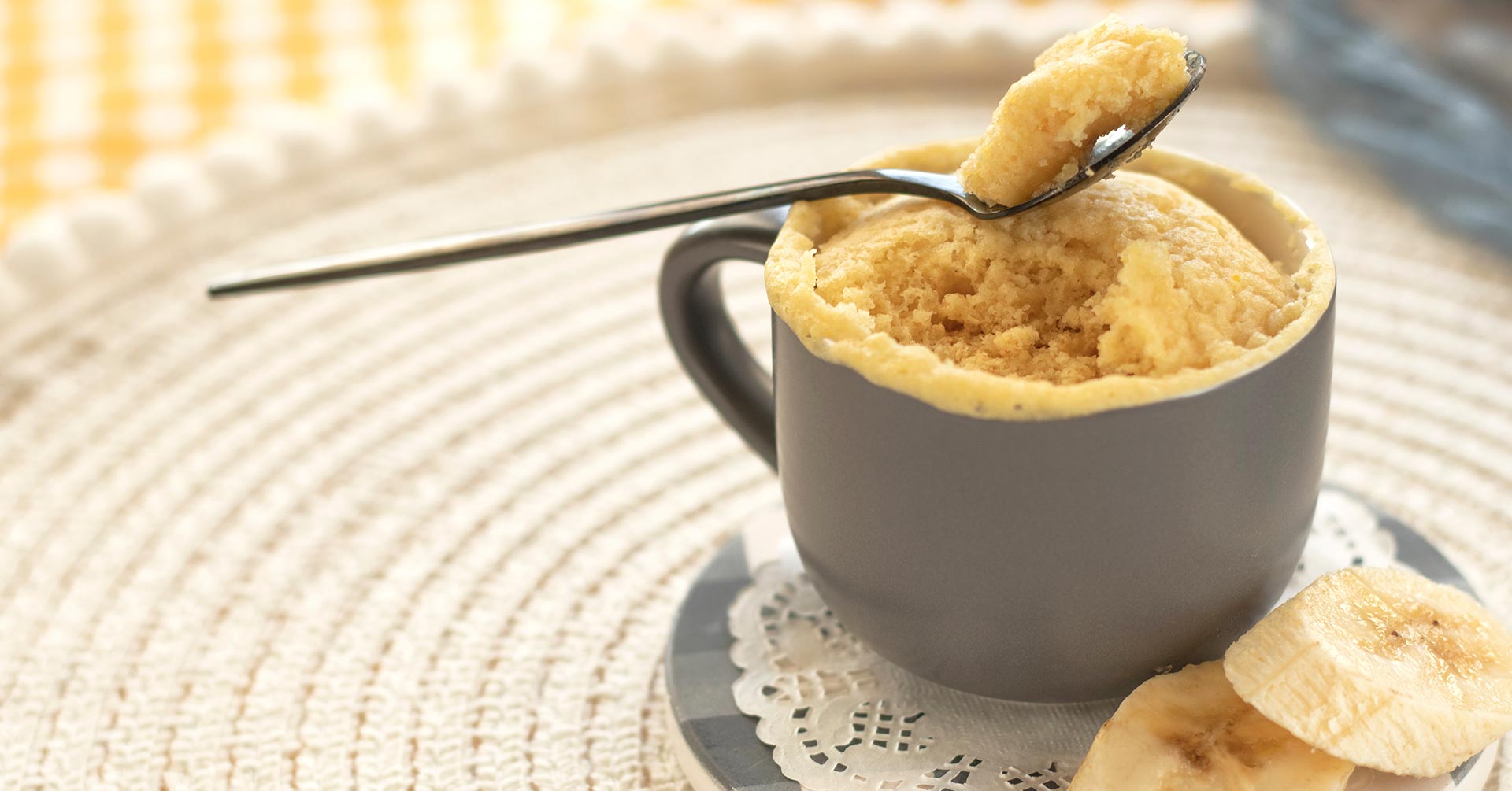 Pan de plátano con avena en microondas
