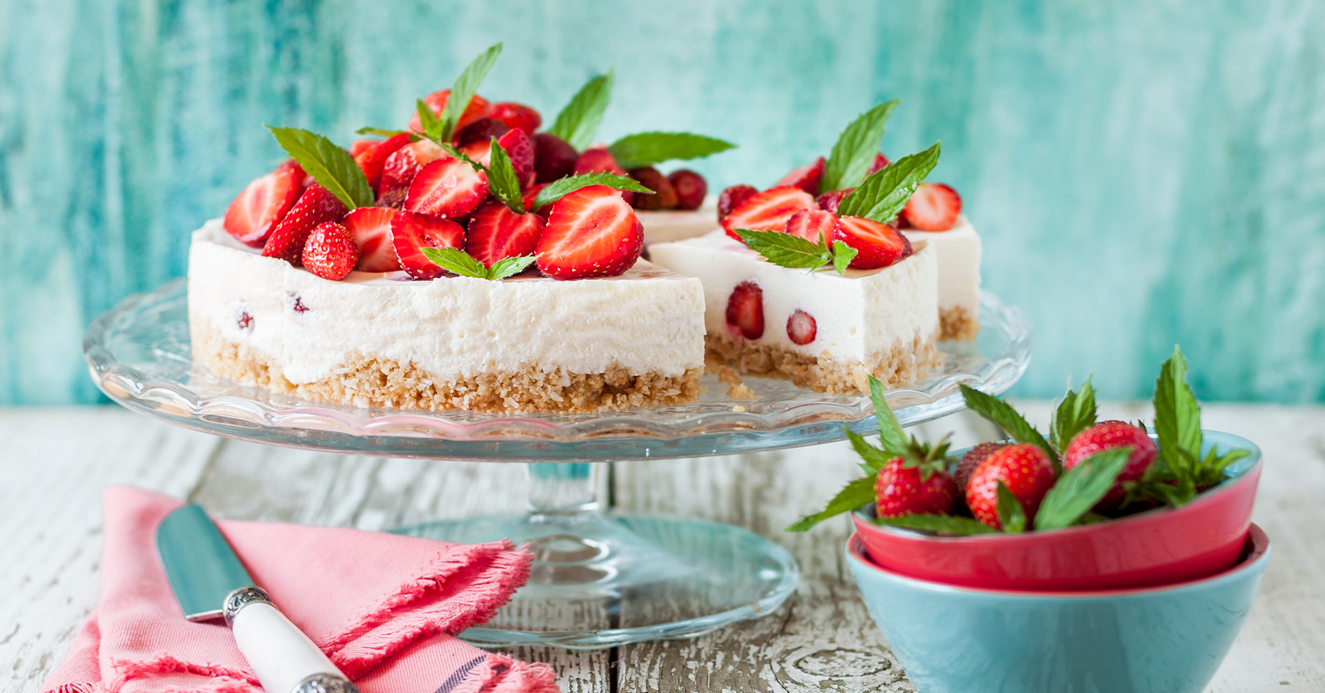 Tarta de granola con fresas